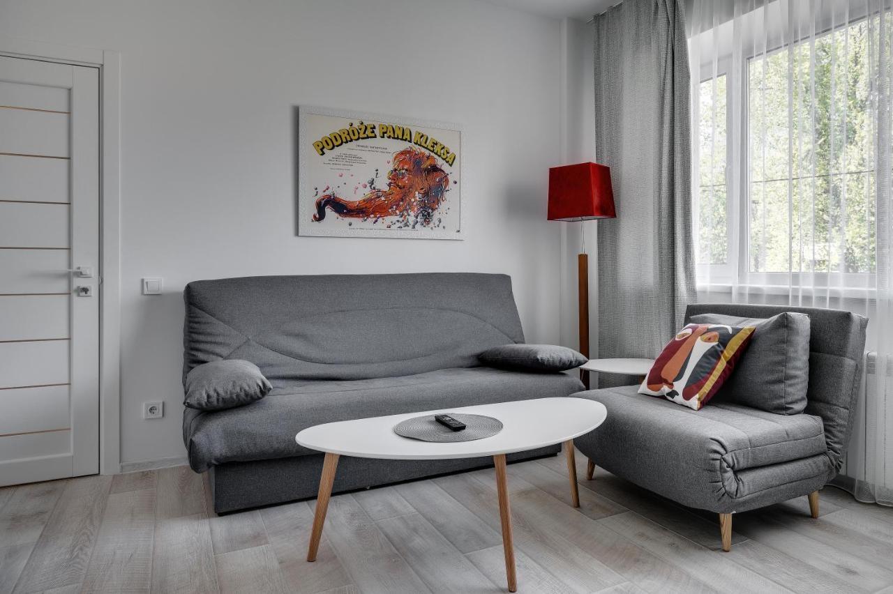 White Apartment Scandinavian Style Zaporizhia Екстериор снимка